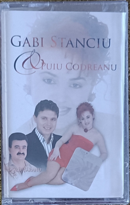 Gabi Stanciu si Puiu Codreanu , casetă audio sigilată cu muzică de petrecere