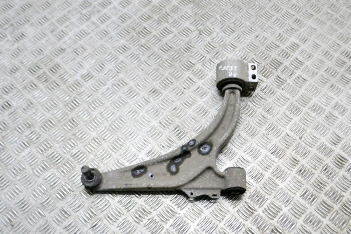 Braț inferior dreapta față CHEVROLET CRUZE Hatchback J305 2012 14585235