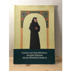 Lumina Unei Vieti Pilduitoare, Monahia Pahomia, Stareta Manastirii Pasarea