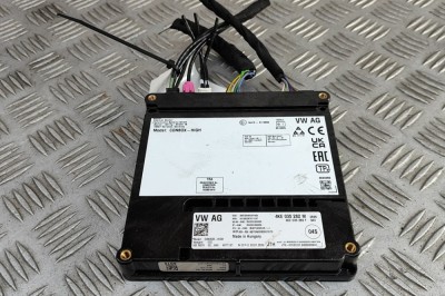 Modul de control Bluetooth AUDI A5 Sportback F5A 2024 OEM: 4KE035282M,4KE035282F | 31724166 foto
