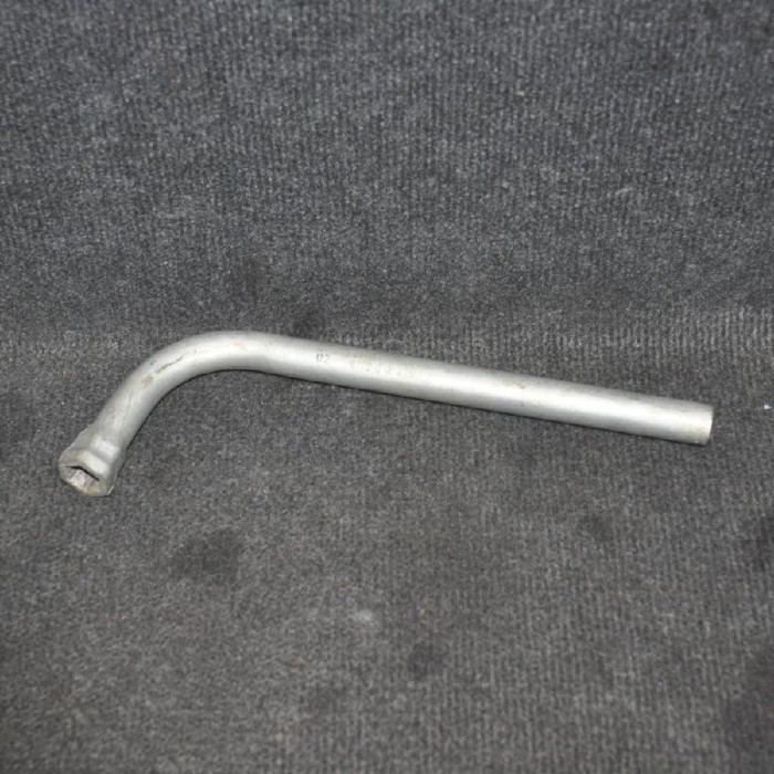 Cheie de piulițe roata AUDI A6 4G2, C7, 4GC 2012 OEM: 8N0012219 2230979