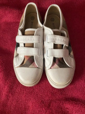 Sneakers Burberry copii foto