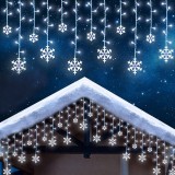 Instalatie de Craciun tip Perdea de Lumini cu Fulgi de Zapada si 224 Becuri LED, Lungime 3m si Lumina Alba pentru Interior si Exterior, Familly Decor