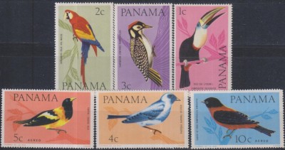 Timbre cu păsări din Panama foto