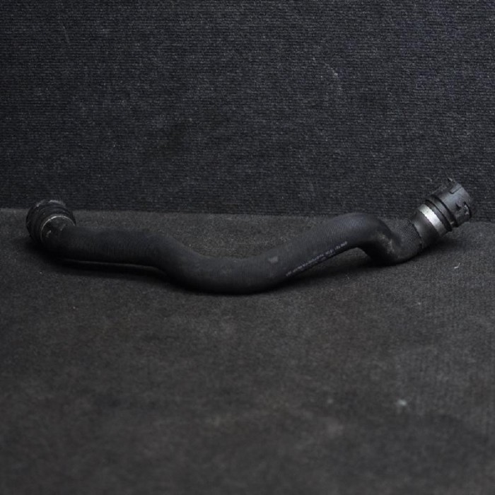 Furtun radiator răcire st&acirc;nga AUDI A4 8K2, B8 2012 OEM: 8K0121101M | 1736385