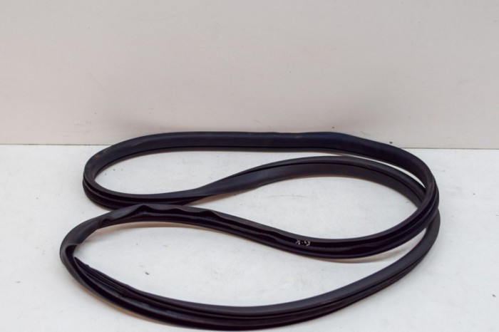 Garnitura ușă st&acirc;nga spate JAGUAR E-PACE X540 2020 OEM: J9C3-253A10-A | 13980106