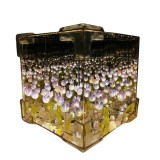 KIT Constructie DIY Cub Magic cu Flori 3D Innovium&trade;, Efect Holografic , Iluminare LED Ambientala, Set Complet 21 Lalele Violet, Display 3D Premium