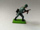 Bnk jc Britains Ltd Deetail 607 - soldat german WW II