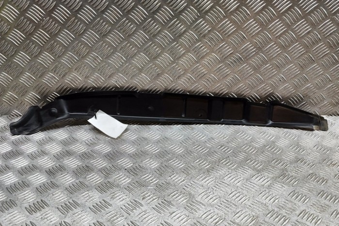 Aripa de plastic dreapta față AUDI Q7 4M 2017 OEM: 4M0821112 29902953