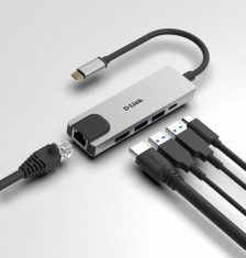D-link 5-in-1 usb-c hub with hdmi/ethernet and power delivery dub-m520 1* usb-c connector with usb foto