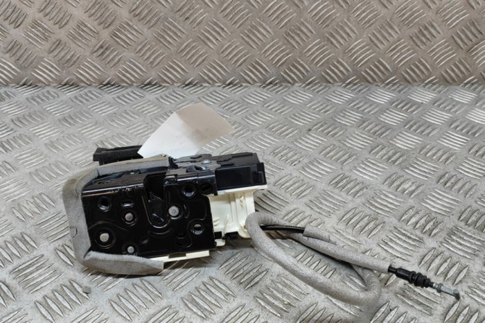 &Icirc;ncuietoare ușă st&acirc;nga spate VW ID.4 E21 2022 OEM: 4K0839015T | 22922716