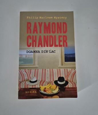Raymond Chandler Doamna din lac foto