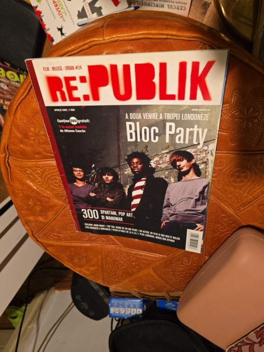 Re:Public aprilie 2007 - revista