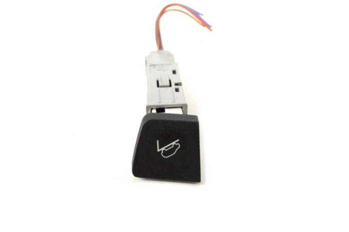 Comutator HYUNDAI ix35 LM, EL, ELH 2015 OEM: 93320-2S8009P 14586121