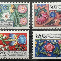 GERMANIA 1985 BUNASTARE , BRODERIE , FLORI ,PASARI , SERIE NESTAMPILATE