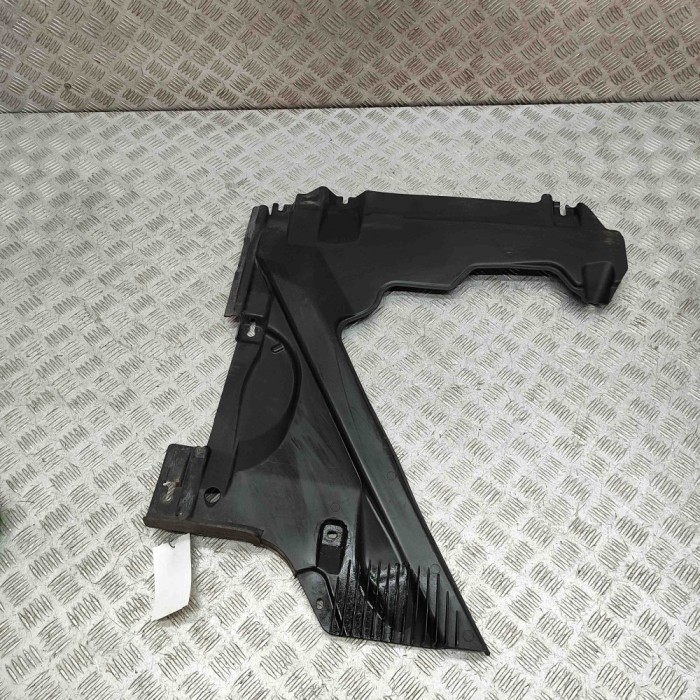 Scut motor dreapta spate AUDI A5 F53 2019 OEM: 8W6825216