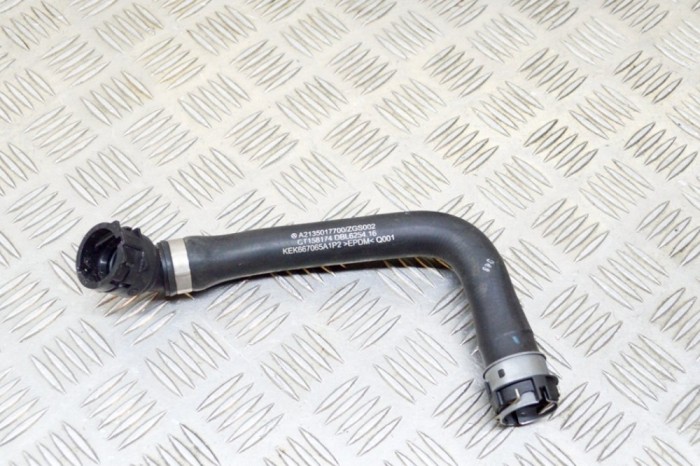 Furtun de lichid de răcire MERCEDES-BENZ E W213 2019 OEM: A2135017700 13307720