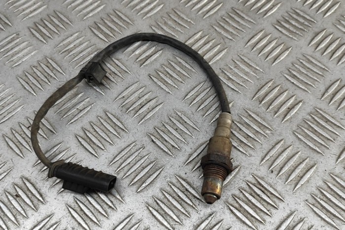 Sonda lambda BMW X1 F48 2016 OEM: 8572800 | 32054050