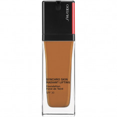 Shiseido Synchro Skin Radiant Lifting Foundation machiaj pentru lifting cu efect de stralucire SPF 30 culoare 440 Amber 30 ml