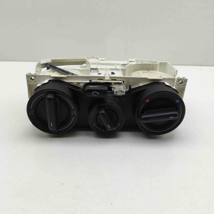 Modul de climatizare VW BEETLE Cabrio 1Y7 2005 OEM: 1C0820045E 31539399