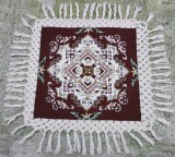 Fata de masa cusatura pe etamina in punct chilim / kilim