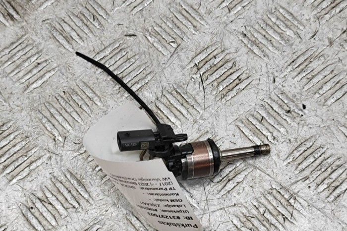 Injector de combustibil SKODA KAROQ NU7 2023 OEM: 026150006Z,05E906036A 31297603
