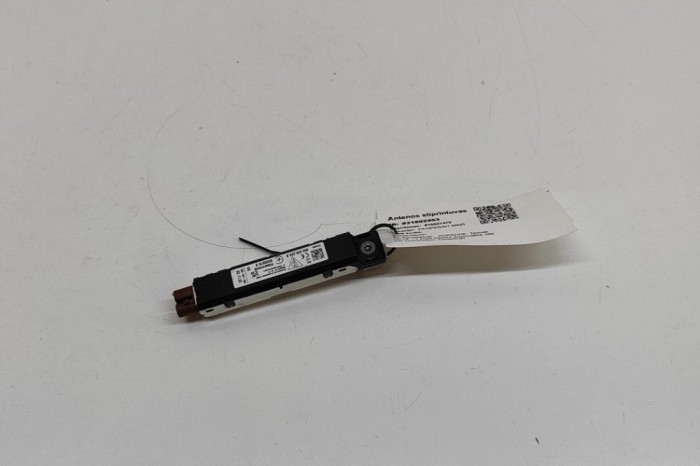 Amplificator de antena PORSCHE Taycan 2022 OEM: 992035225B | 31802453