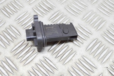 Debitmetru de aer BMW 3 F30, F80 2014 OEM: 7602038,0280218266 18267158 foto