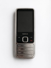 Telefon Nokia 6700 classic argintiu reconditionat