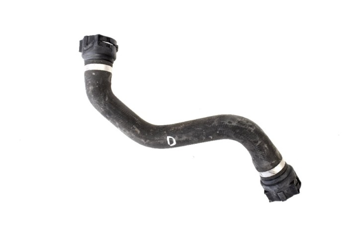 Furtun radiator răcire dreapta BMW 3 F30, F80 2012 OEM: 7812525 11431353