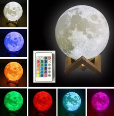 Lampa Luna 3D 20 cm, LED 16 culori, reincarcabila, telecomanda, suport lemn foto
