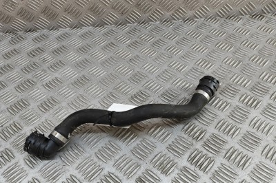 Furtun de lichid de răcire MERCEDES-BENZ C W206 2024 OEM: A2065011700 | 31777267 foto