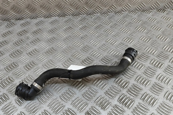 Furtun de lichid de răcire MERCEDES-BENZ C W206 2024 OEM: A2065011700 | 31777267