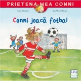 Cumpara ieftin Conni joaca fotbal - Liane Schneider