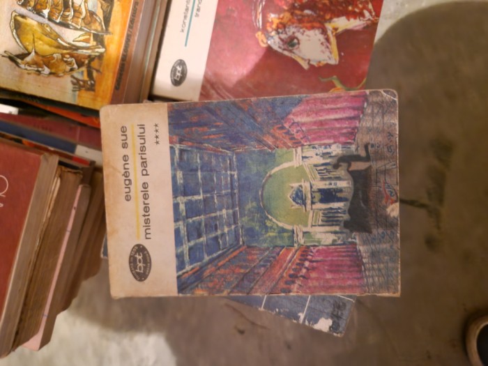 Misterele Parisului 4 vintage