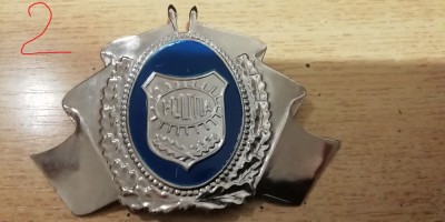 QW14 - Emblema militara - anii 1990 - politie - pies de colectie foto