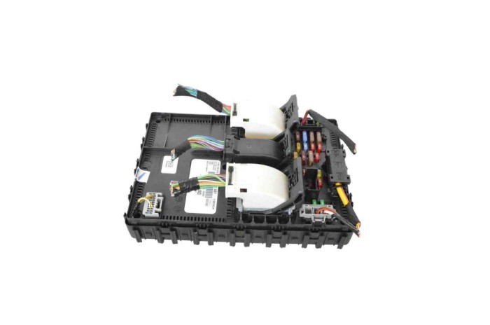 Modul de confort FORD PUMA J2K, CF7 2021 OEM: LU5T-15604-BJAD 25107064