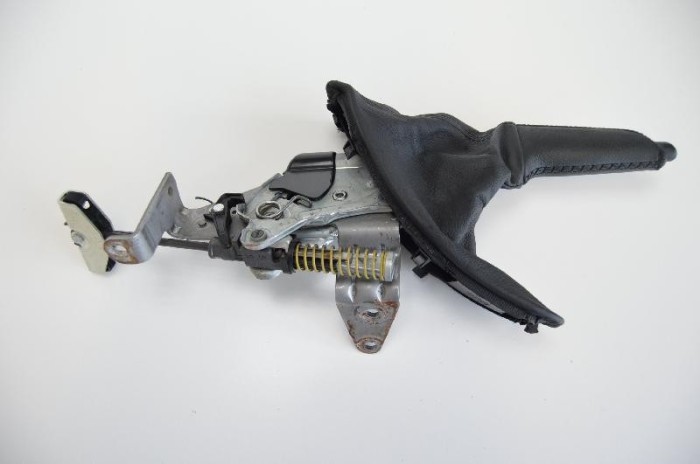 M&acirc;ner fr&acirc;nă de m&acirc;nă BMW 3 Coupe E92 2007 OEM: 6764924-02,678911/10 | 1957367