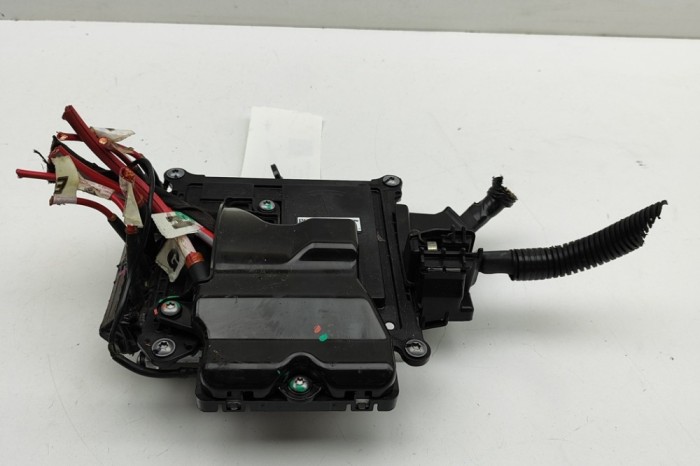 Alt modul de control TESLA MODEL X 2020 OEM: 1112379-01-J | 31670195