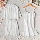 Cumpara ieftin Compleu 2 Piese Dama, Halat si Cămașă de Noapte din Satin, Culoare Alb - MEI01