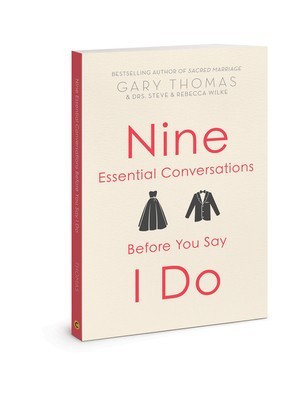9 Essential Conversations Before You Say I Do foto