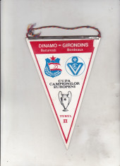 bnk div Fanion Dinamo Bucuresti - Girondins Bordeaux - CCE turul II 1984 foto