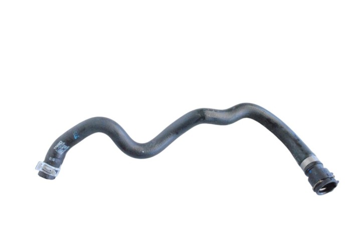 Furtun de lichid de răcire VOLVO XC40 536 2023 OEM: 32249650 23797613