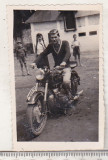 Bnk foto Ploiesti - Motocicleta - 1959, Alb-Negru, Romania de la 1950, Transporturi