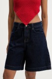 Answear Lab pantaloni scurti jeans culoarea albastru marin, neted, high waist