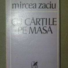 CU CARTILE PE MASA-MIRCEA ZACIU 1981