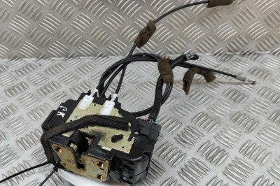 &amp;Icirc;ncuietoare ușă st&amp;acirc;nga față NISSAN TITAN 2005 OEM: 80501-ZH01A 28998467 foto