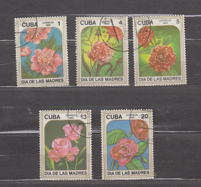 A12 S3 6 - Timbre foarte vechi - Cuba - flori exotice