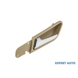 Maner usa fata Mercedes B-CLASS (W245) 2005-2011 #1