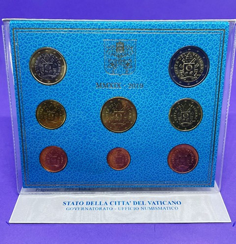 VATICAN 2019 - SET EURO MONETARIE- PONTIFICATUL FRANCISC - FOLDER / BU